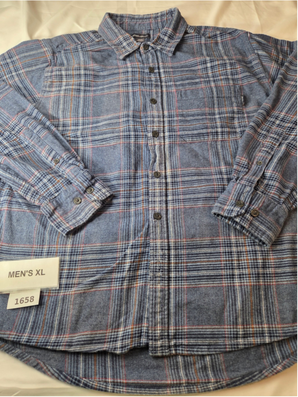 Men's Eddie Bauer Plaid Flannel Shirt XL Blue Grey Casual Button Down #1659